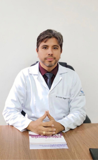Foto de Dr. Victor Hugo, dermatologista